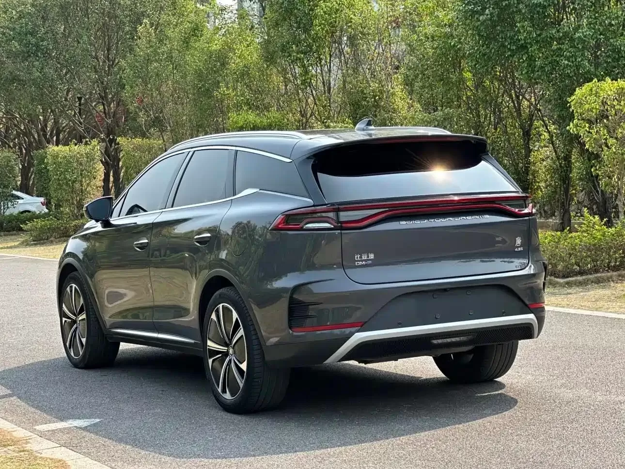 Б/У BYD Tang New Energy 2022 DM-p 215 км AWD Флагман
