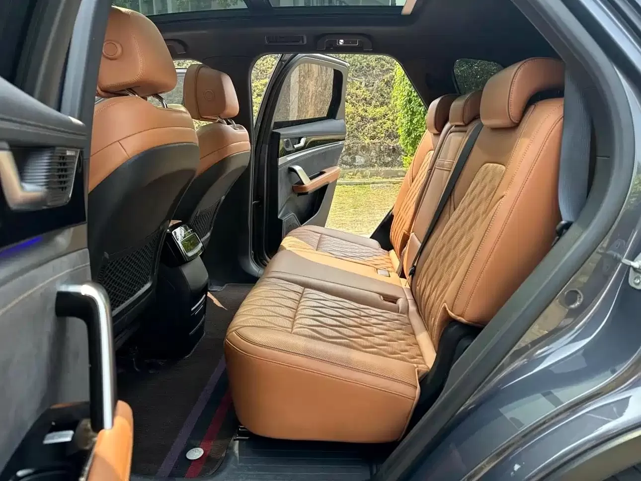 Б/У BYD Tang New Energy 2022 DM-p 215 км AWD Флагман