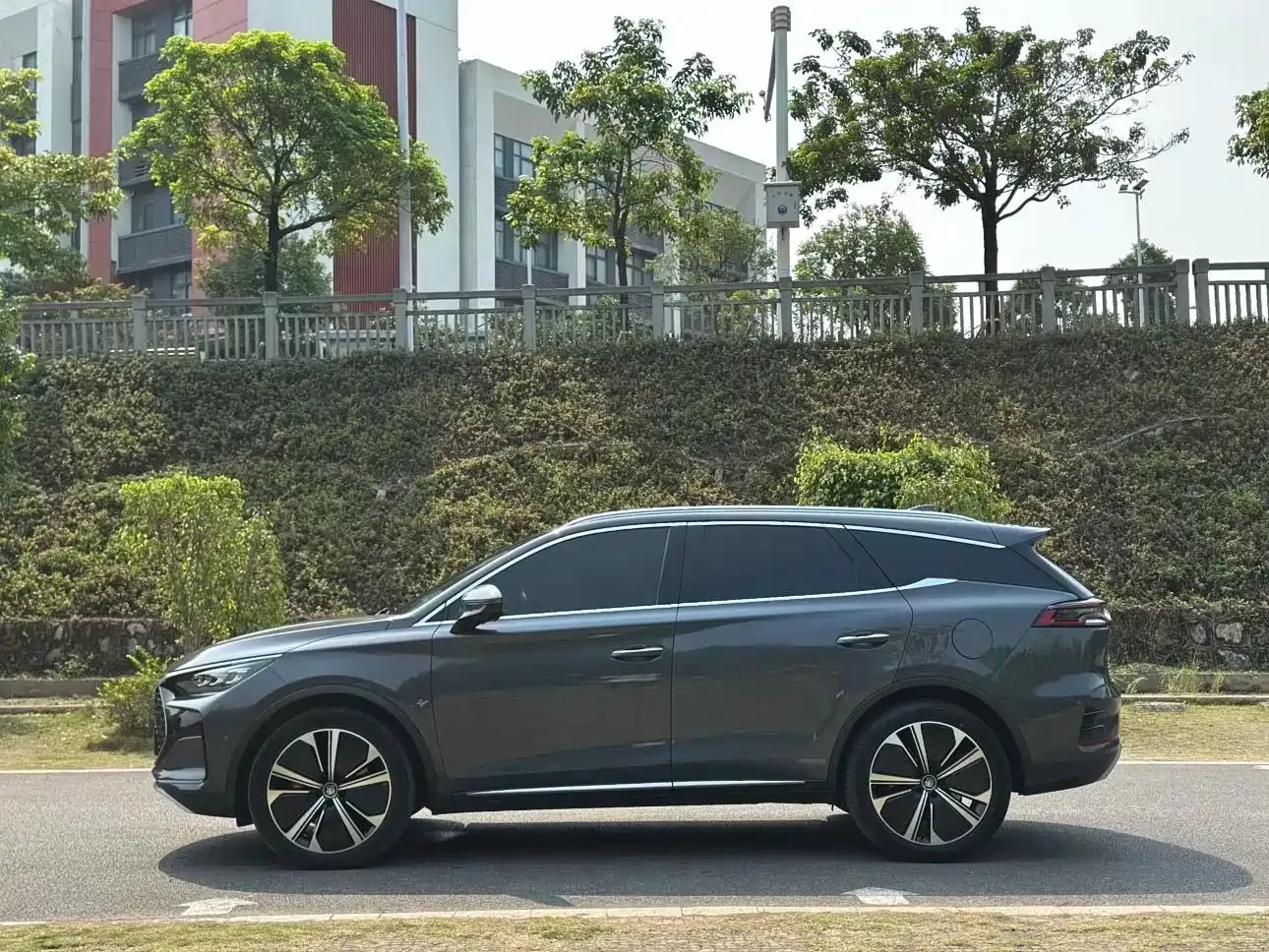 Б/У BYD Tang New Energy 2022 DM-p 215 км AWD Флагман