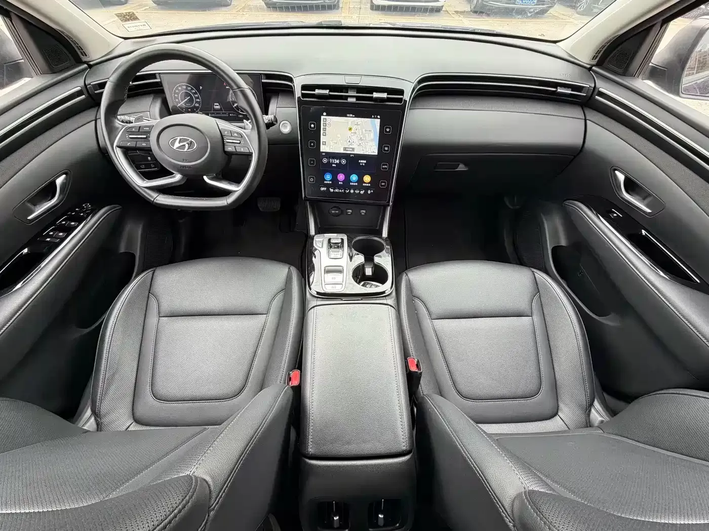 Б/у Hyundai Tucson 2022 Tucson L 2.0L Hybrid Flagship
