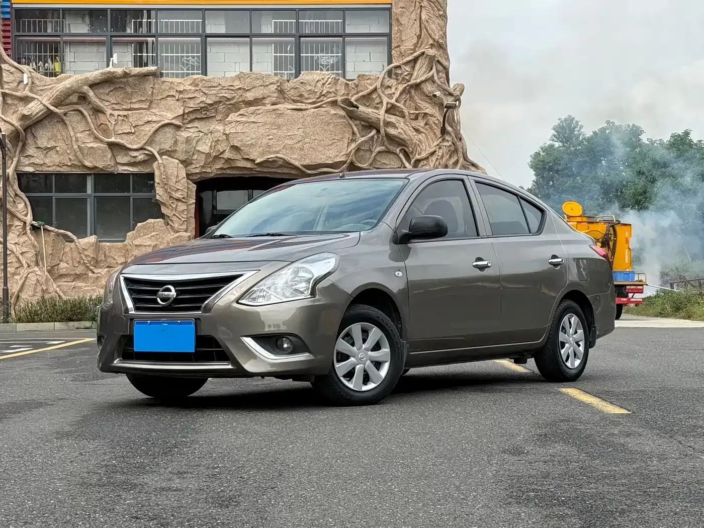 Б/У Nissan Sunny 2015 1.5XE CVT Comfort