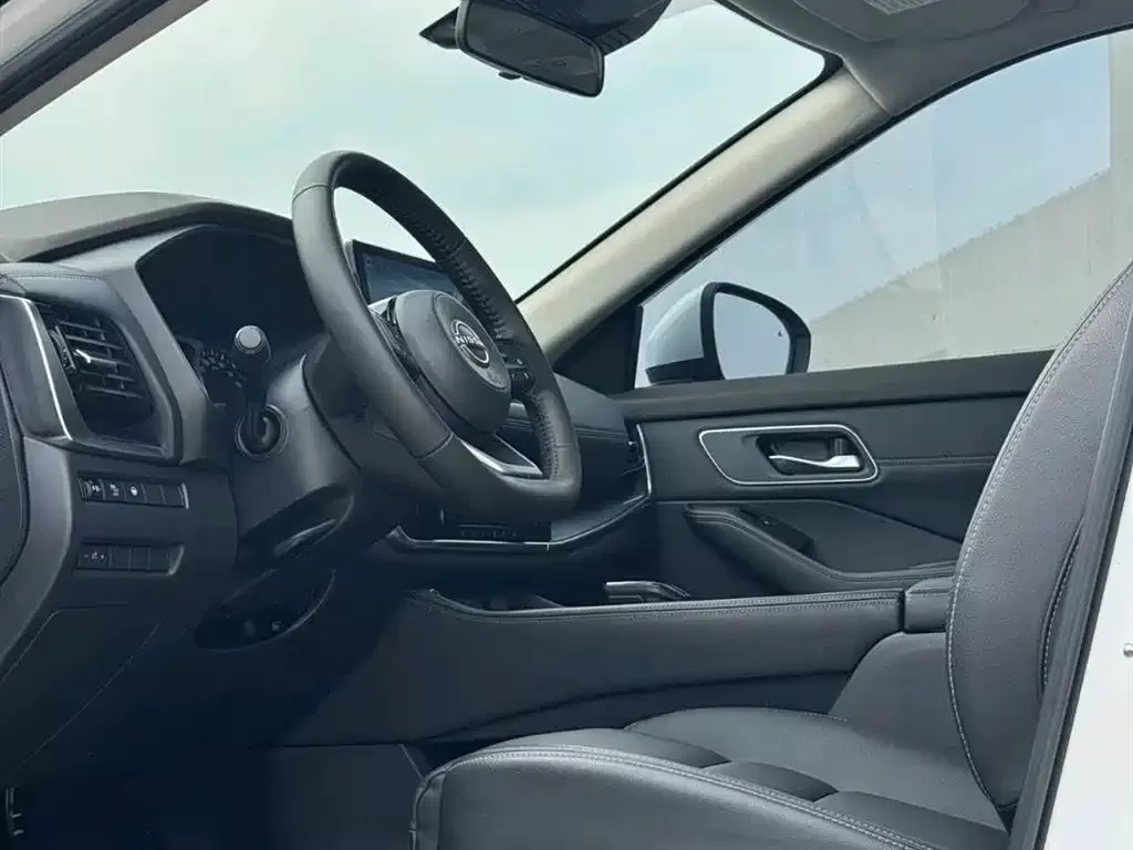Подержанный Nissan X-Trail 2023 e-POWER Super Hybrid Dual Motor AWD Luxury Edition