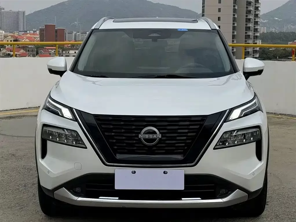 Подержанный Nissan X-Trail 2023 e-POWER Super Hybrid Dual Motor AWD Luxury Edition