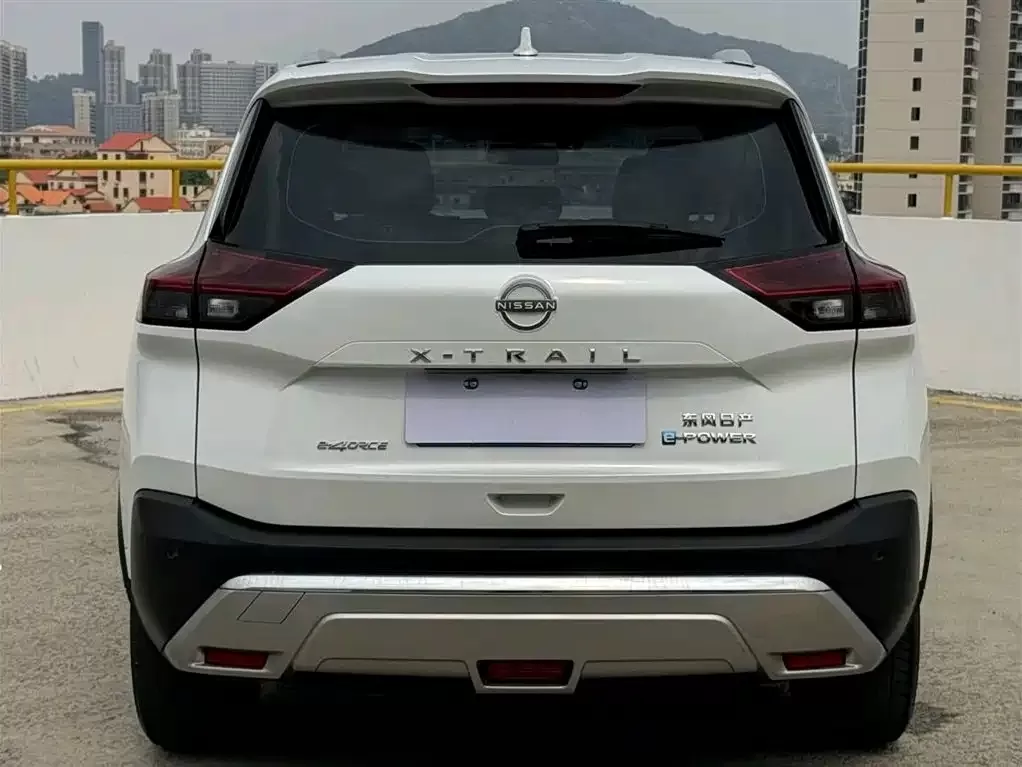 Подержанный Nissan X-Trail 2023 e-POWER Super Hybrid Dual Motor AWD Luxury Edition