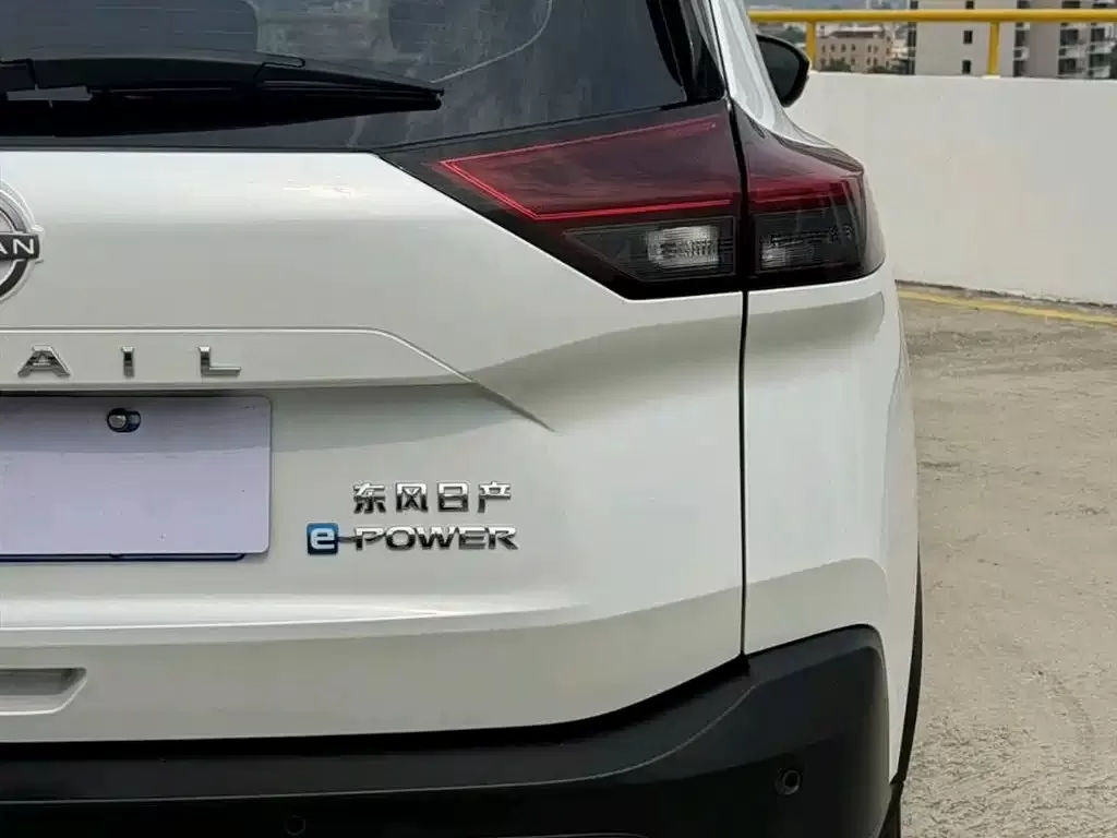 Подержанный Nissan X-Trail 2023 e-POWER Super Hybrid Dual Motor AWD Luxury Edition