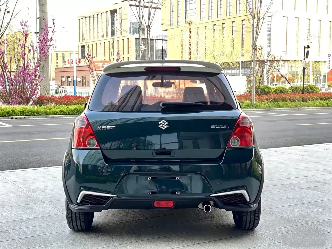 Подержанный Suzuki Swift 2016 1.5L механическая, версия Fashion Cool Edition