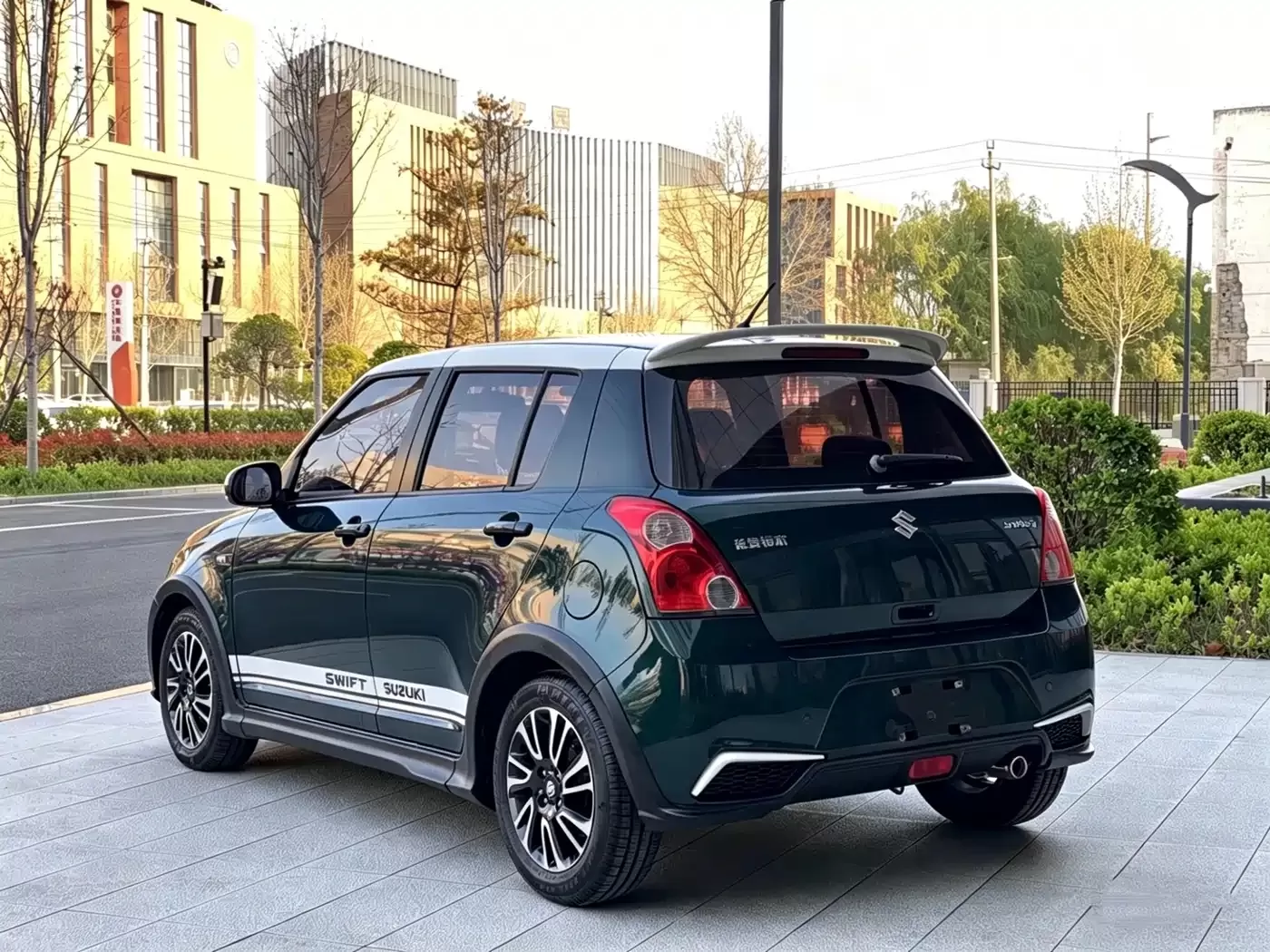 Подержанный Suzuki Swift 2016 1.5L механическая, версия Fashion Cool Edition