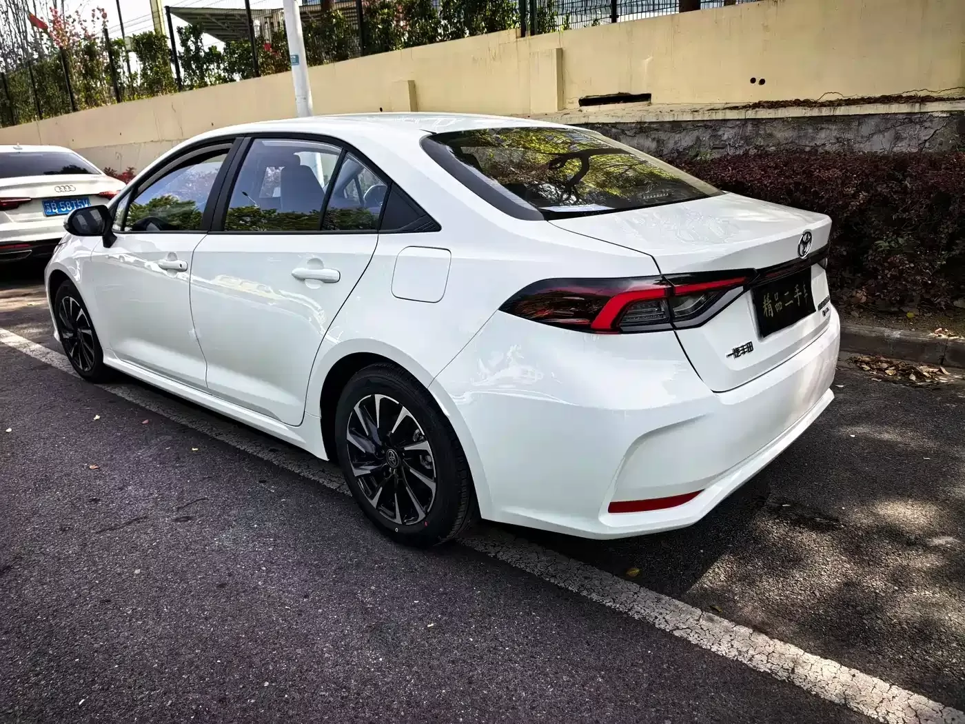 Подержанная Toyota Corolla 2026 года, 1.8L Intelligent Hybrid Elite Edition