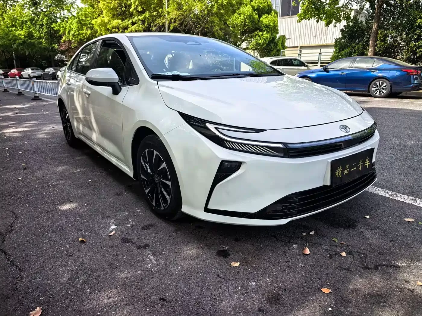 Подержанная Toyota Corolla 2026 года, 1.8L Intelligent Hybrid Elite Edition