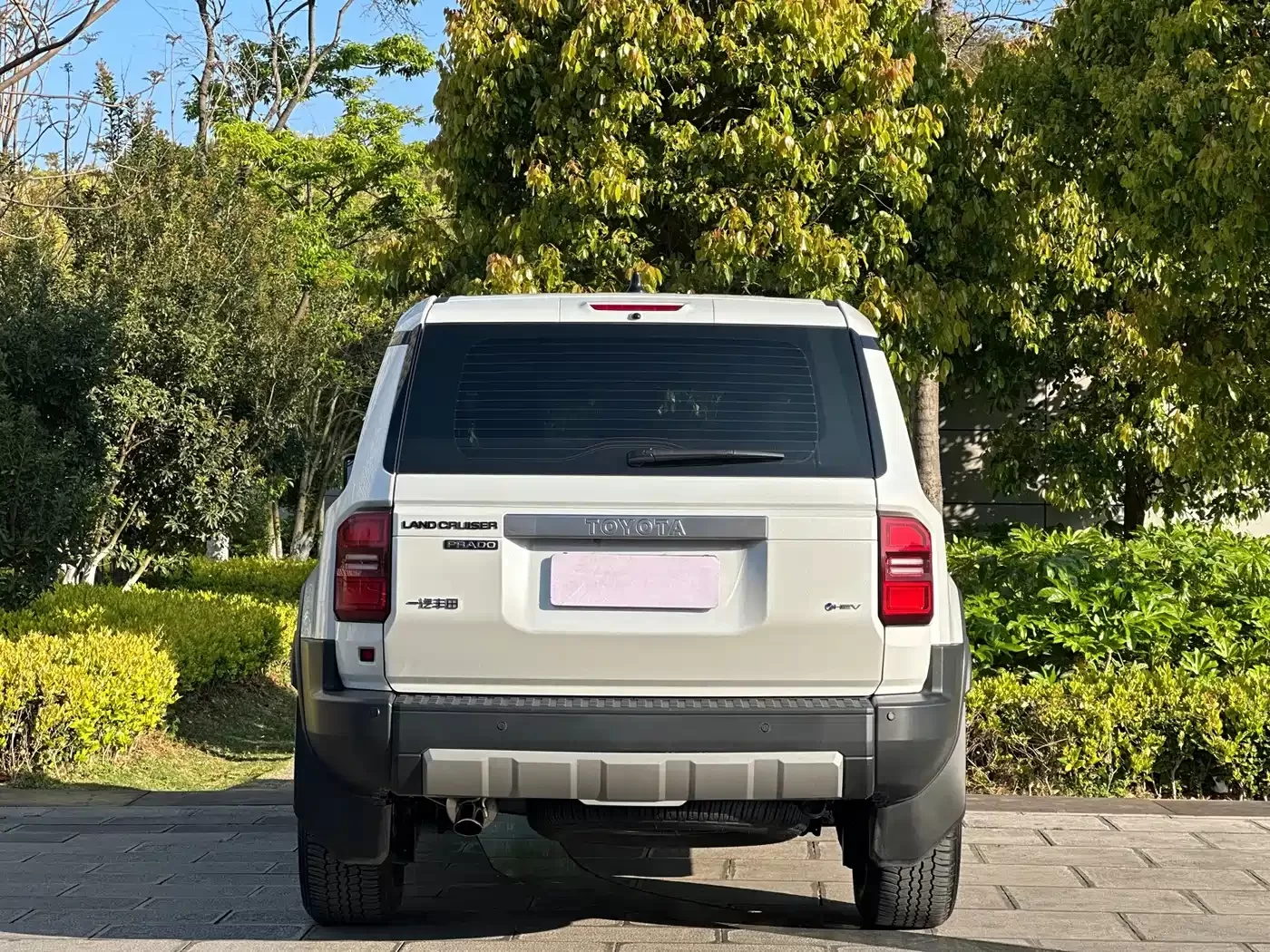Подержанный Toyota Prado 2024 2.4T All-Terrain TX Edition 5-местный